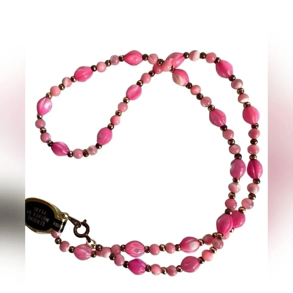 NWOT VINTAGE PINK MOTHER-OF-PEARL NECKLACE - 18 inches - Picture 2 of 3